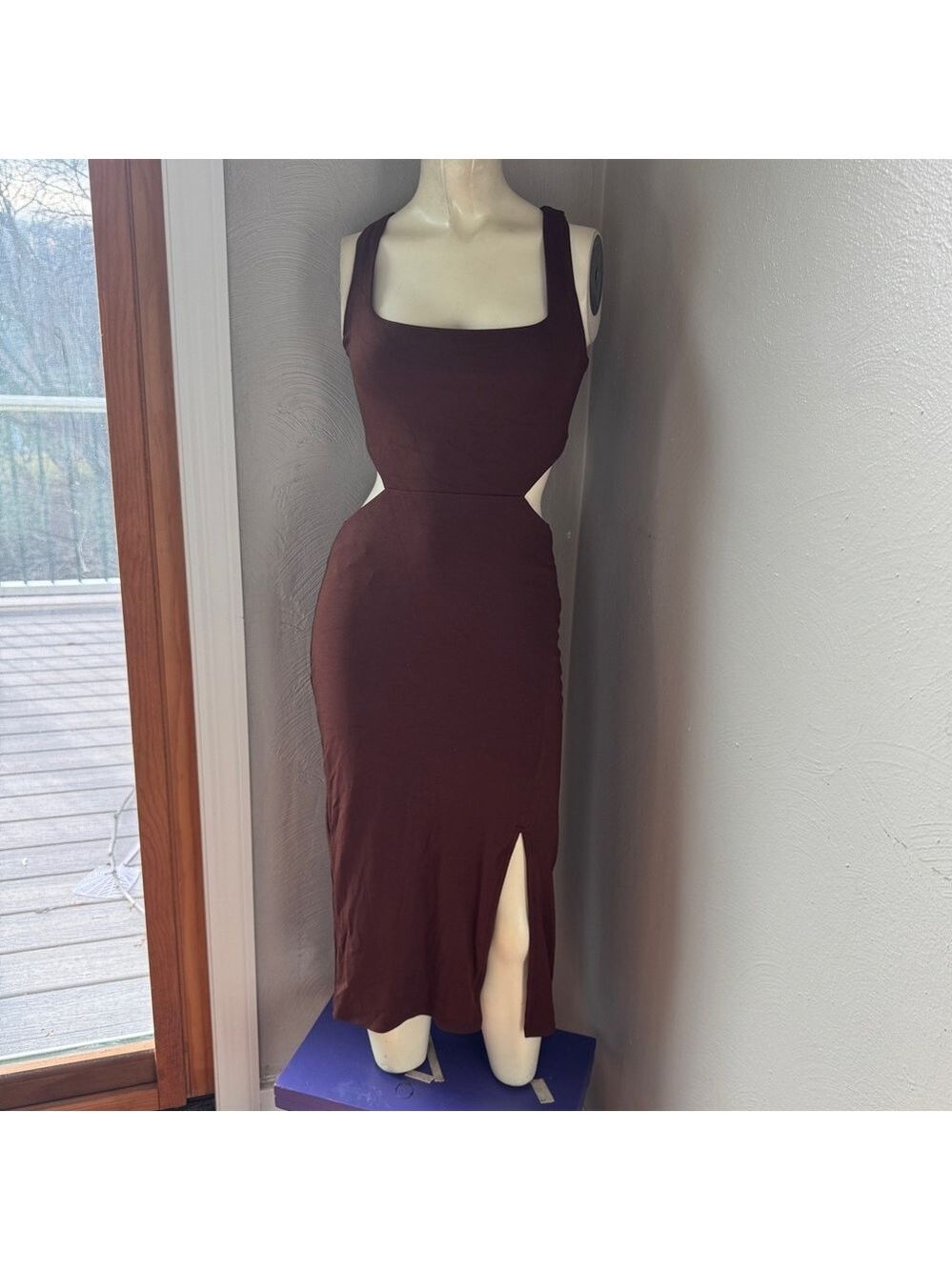 Lulus cutout midi dress, chocolate brown, size med, rayon  , NWT